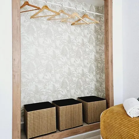 Apartment Mirador